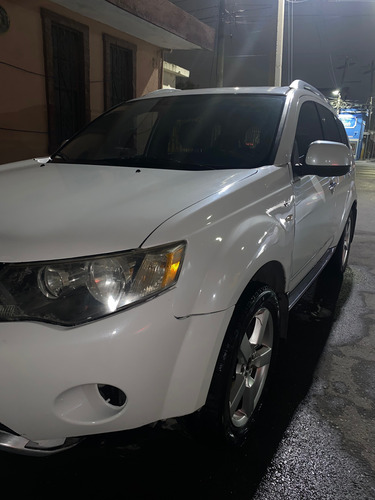 Mitsubishi Outlander 3.0 Xls Mt