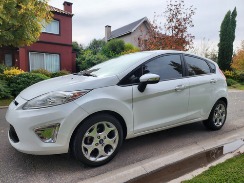 Ford Fiesta Kinetic 1.6 Design 120cv Titanium