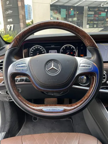 Mercedes-Benz Maybach 6.0600 Maybach At
