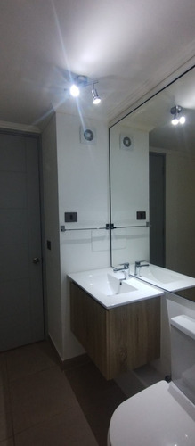 Vista Oriente, 5 Piso, 2d-1b Est Y Bodega En El Mismo Piso!