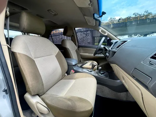 Toyota Fortuner 2.7l 4x4