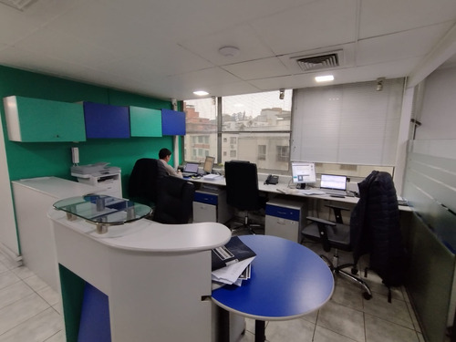Excelentes Oficinas De 100 M2 Habilitada En Venta