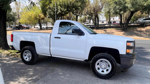 Chevrolet Silverado 4.3 Cab Regular V6 Aa Cd At