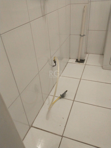 Apartamento Em Camaquã Com 2 Dormitórios - Mt6648