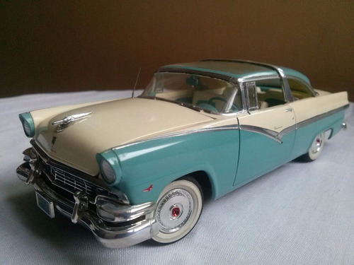 Ford Victoria 1956