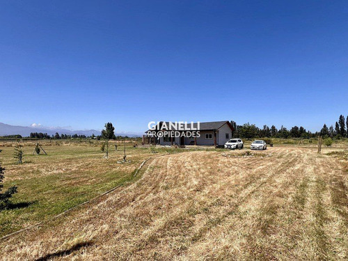 Parcela Con Casa Amoblada 4d/2b - 125/5.000 M² - Chimbarongo
