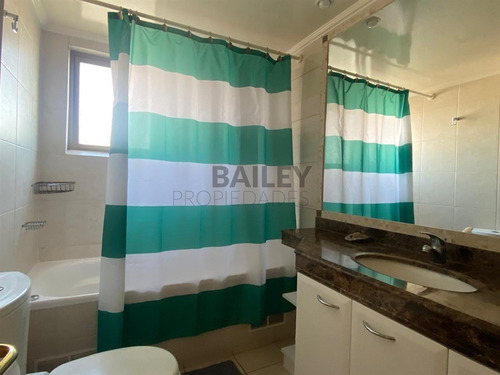 Departamento En Arriendo Coraceros 4d 4b