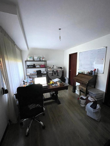Venta Casa 4 Dormitorios Y Escritorio En Barrio Privado La Asunción