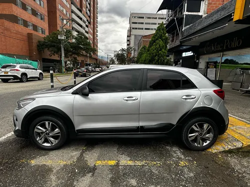 Kia Tonic 1.6 Mt