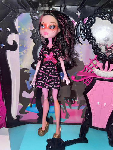 222 - Monster High Draculaura (create A Monster) Power Room (Usado)