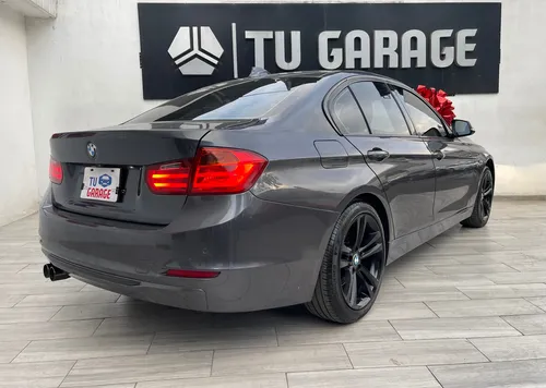 BMW Serie 3 2.0 328ia Sport Line At