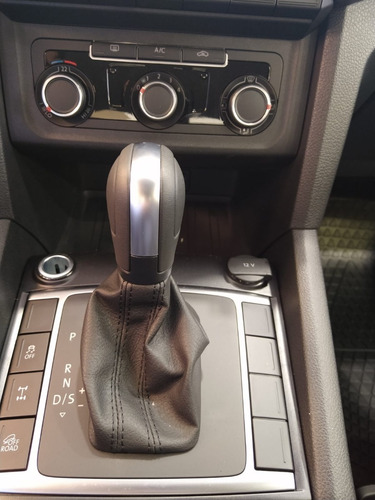 Imagen 22 de 25 de Volkswagen Amarok V6 Comfortline 258 Cv 2023 Autotag 0 Km Mz