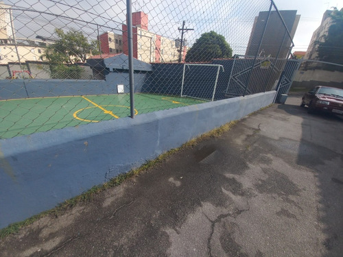 Alugo Apartamento Teotônio $1000 Reais Com Garagem Fechada