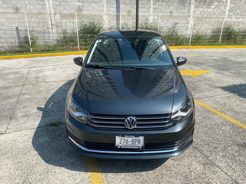 Volkswagen Vento 1.6 Confortline At