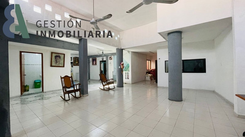 Imagen 13 de 25 de Casa En Venta En El Centro A 7 Cuadras De La Ermita Merida Y