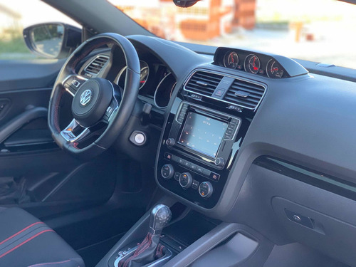 Imagen 4 de 6 de Volkswagen Scirocco 2018 2.0 Tsi Gts 211cv Dsg
