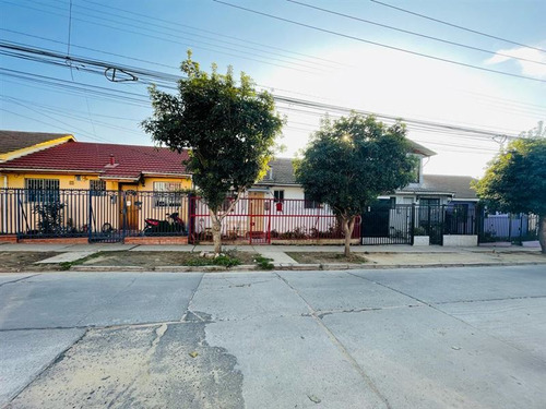 Venta De Casa De 3 Dormitorios En Lautaro, Quilpué.