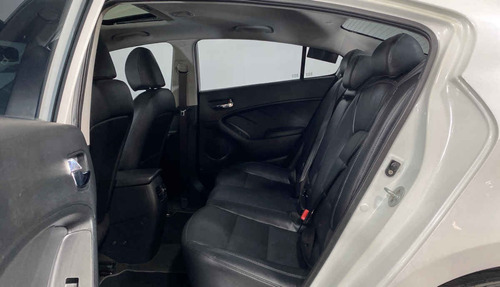Imagen 10 de 15 de 122038 - Kia Forte Sedan 2016 Con Garantía
