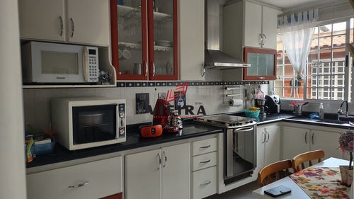 Imagem 10 de 15 de Casa Em Codominio Fechado,03dormitorios! - 4001-1