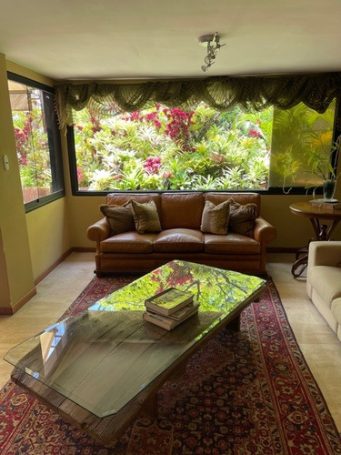 Imagen 9 de 14 de La Castellana Vendo Planta Baja Tipo Casa 04143256451