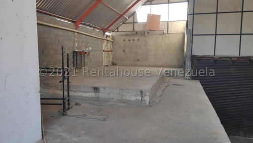 Imagen 9 de 30 de Galpon Comercial Cuenta Con Recepcion, Area De Mezzanina Con Oficinas Y Sus Baños. Y Siempre Hay Agua Y Elect En Alquiler En Barquisimeto. Jose López Tlf. 04145533925. Cód. 22-23302. Lara, Venezuela