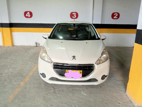 Peugeot 208 1.5 Active