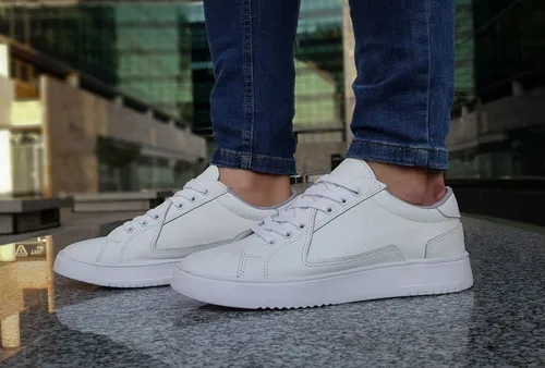 Zapatillas blanca de cuero para hombre