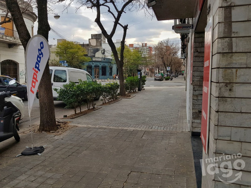 Imagen 2 de 8 de Local Comercial En Venta Ubicado En Abasto