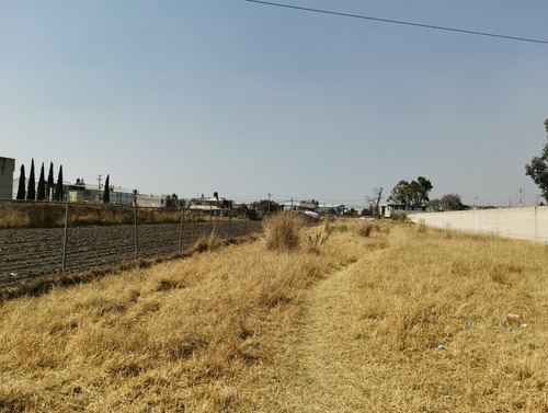 Imagen 3 de 13 de Terreno En Venta En Toluca Cerca Zona Industrial, A Dos Cuadras De Boulevard Aeropuerto, Salida Rápida A Cdmx Y