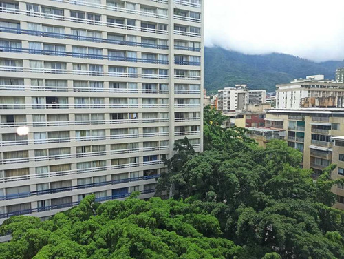 Imagen 17 de 19 de Vendo Apartamento 137m2 4h/3b/1pe Los Palos Grandes