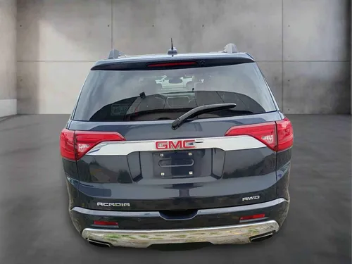 GMC Acadia 3.7 Denali At
