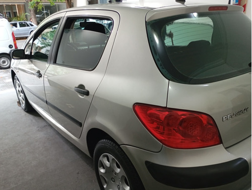 Peugeot 307 1.6 Sedan Xs 110cv