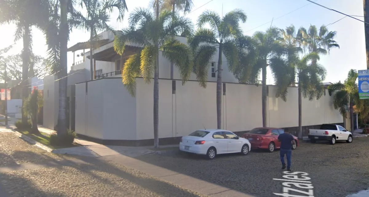 Casa Residencial Venta Cesion Av La Paz Santa Barbara Colima -mp