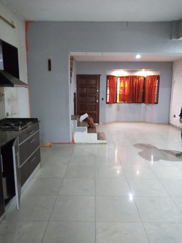 Casa En Alquiler En Lomas Del Mirador