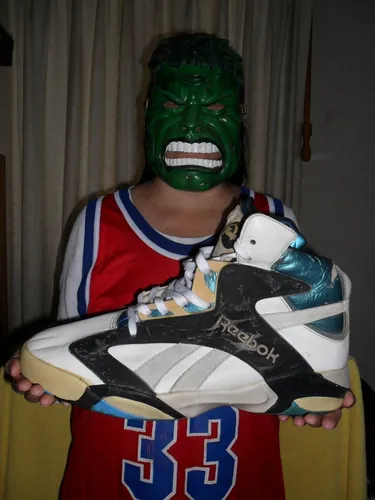 Tenis shaq 2025