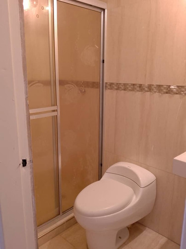En Venta Townhouse En San Diego. Laguna Club