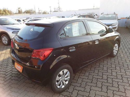 Imagem 7 de 8 de Chevrolet Onix 1.0 Mpfi Lt 8v Flex 4p Manual