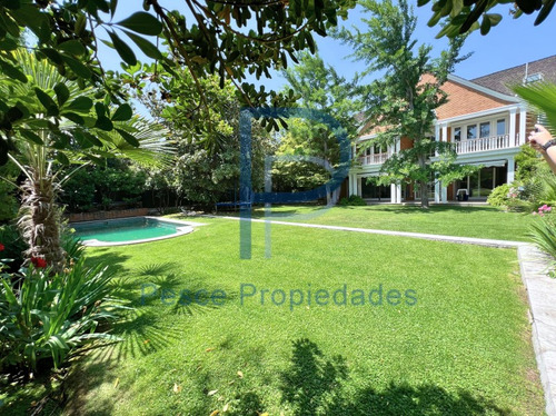 Muy Elegante Y Maravillosa Casa Estilo Georgian.cod. 055