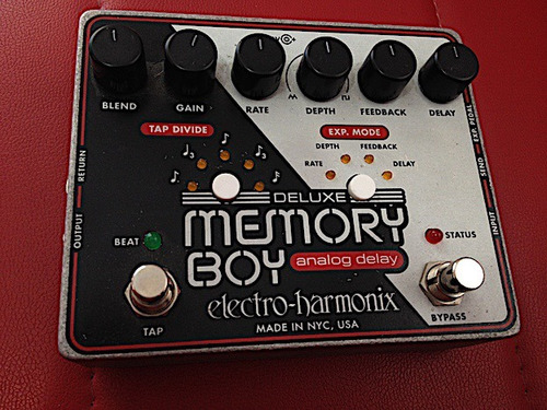 Pedal Memory Boy Deluxe Electro Harmonix Delay (Usado)