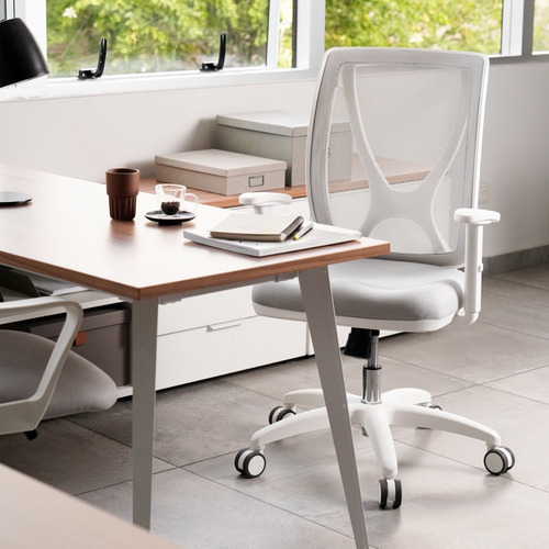 Imagen 10 de 10 de Silla De Oficina Alma White Con Brazos Regulables