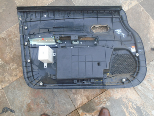 Imagen 2 de 2 de Vendo Tapiceria De Puerta De Nissan Versa, Año 2010