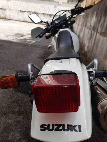 Imagen 5 de 9 de Suzuki Dr