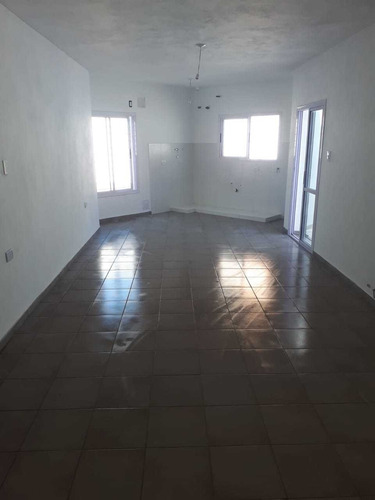 Imagen 7 de 12 de Los Paraisos - Lope De Vega 1435 - Casa En Venta