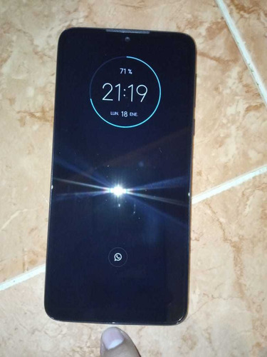 Motorola One Macro 64gb 4 De Ram (Usado)