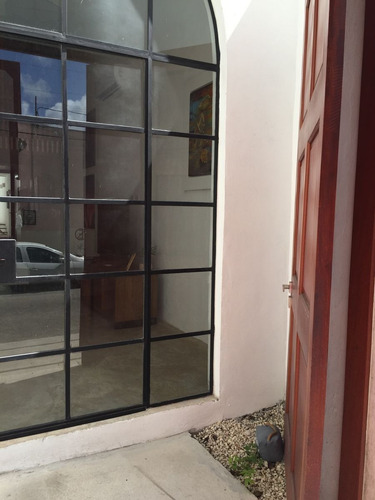 Imagen 4 de 30 de Casa Restaurada Con Alberca En Venta Amueblada Centro De Mer
