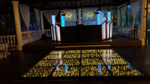 Imagem 1 de 1 de Serviço De Dj E Pista De Led