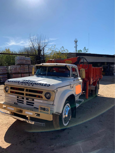Dodge 800 Volcador Con Hidrogua