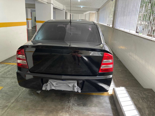 Imagem 9 de 12 de Chevrolet Astra Sedan 2005 2.0 Elegance Flex Power 4p