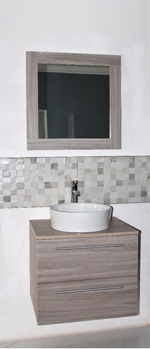 Imagen 1 de 5 de Mueble De Baño Con Lavamanos Y Espejo
