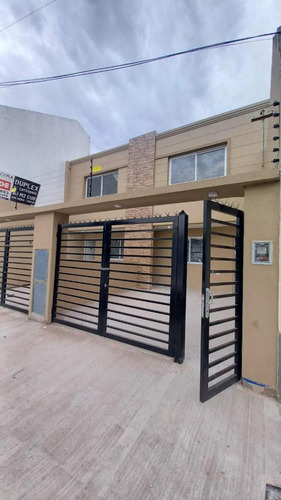 Duplex 2 Amb. Amplio Con Cochera Y Patio